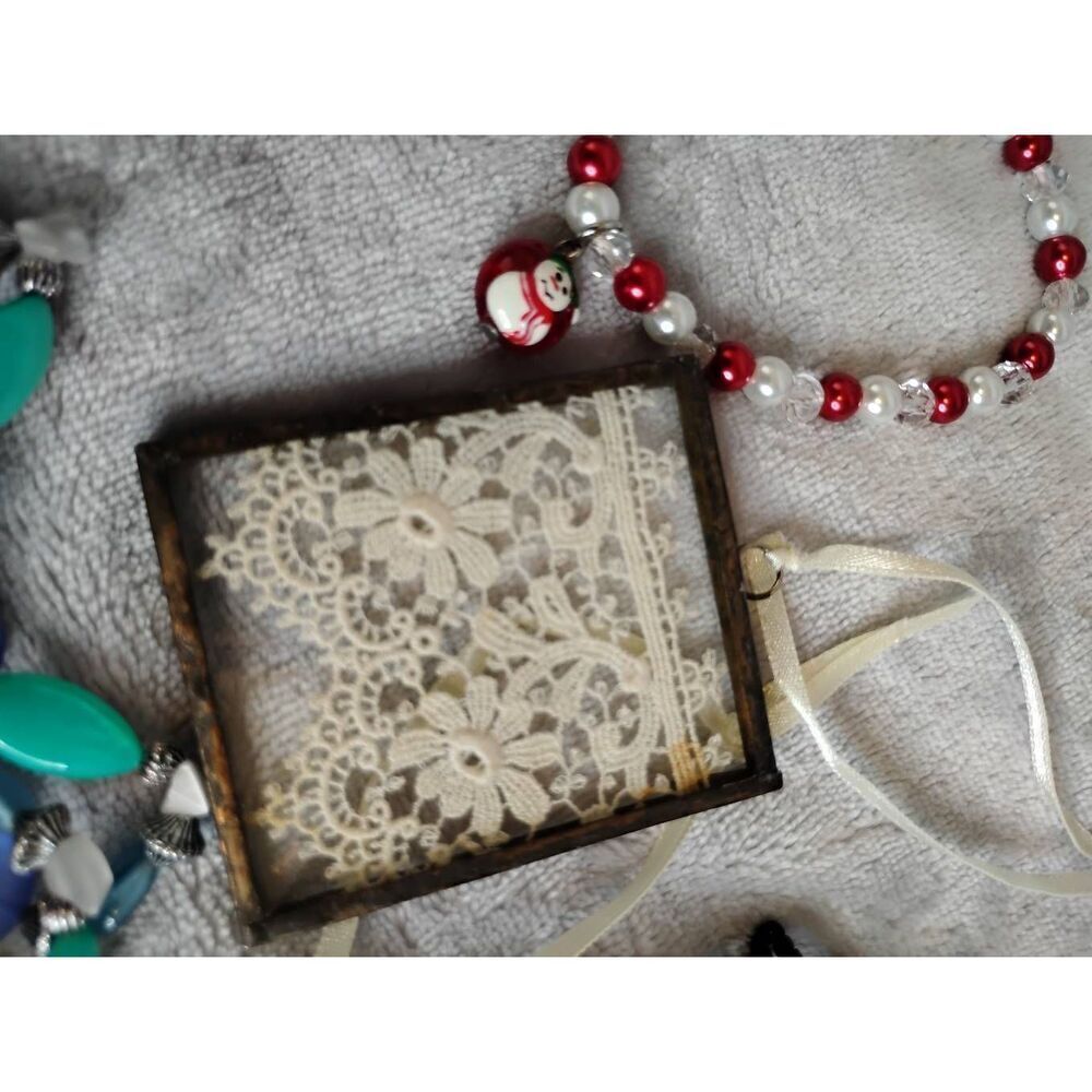 Random Handmade Jewelry Bundle - Picture 6 of 7